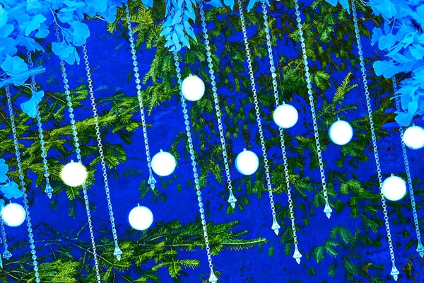 Újévi Karácsonyi Háttér Levélgolyókkal Koszorúkkal Faágakkal — Stock Fotó