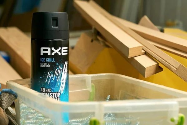 Kyiv Ukraine August 2022 Refreshing Deodorant Axe Carpentry Workshop — Stock Photo, Image