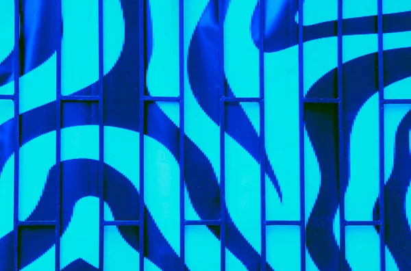 Абстрактный Синий Лазурный Забор Металлическими Перекладинами — стоковое фото