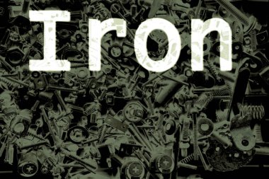 Güçlü, sert bir manyetik gümüş gri metal. İnşaat ve imalat için malzeme olarak kullanılıyor.