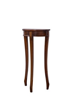 İzole edilmiş Beyaz Arkaplan çalışmasında kırpma yolu ile dekorasyon için küçük uzun ahşap masa.