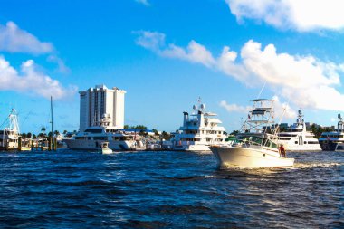 marina, Miami 'de tekne ve yatlar