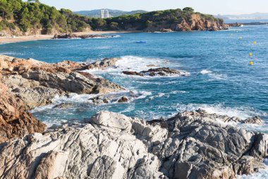 Denizdeki kayalar, Katalan Costa Brava, Akdeniz