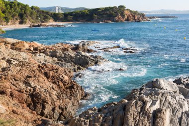 Denizdeki kayalar, Katalan Costa Brava, Akdeniz