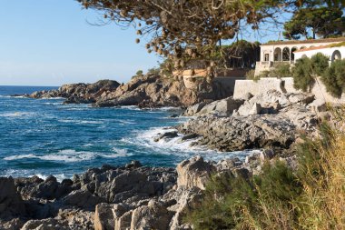 Denizdeki kayalar, Katalan Costa Brava, Akdeniz