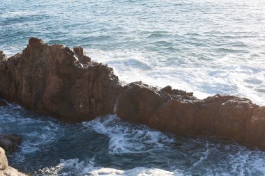 Denizdeki kayalar, Katalan Costa Brava, Akdeniz