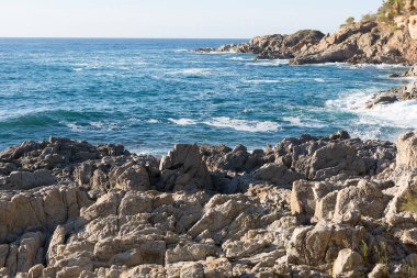 Denizdeki kayalar, Katalan Costa Brava, Akdeniz