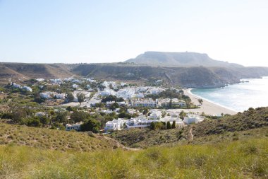 Agua Amarga plajı, Almeria, Endülüs, İspanya 'nın Cabo de Gata eyaletine bağlı..