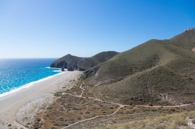 Almeria, Endülüs, İspanya 'da Cabo de Gata' nın vahşi plajlarını korudu.
