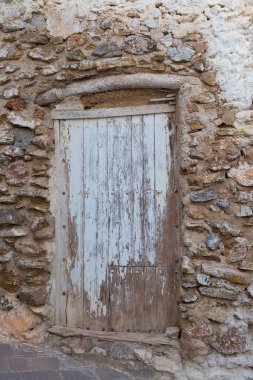 İspanya 'daki Endülüs köyünün kırsal kapısı.