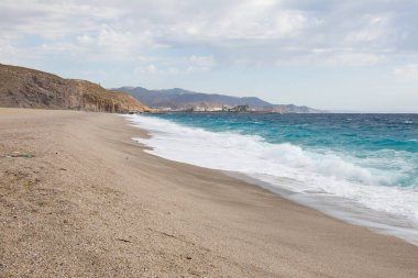 Dalgalı mavi deniz, sükunet, Akdeniz