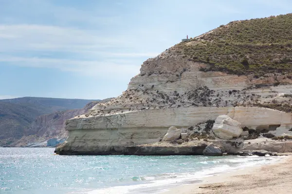 İspanya 'nın Almerya eyaletindeki Cabo de Gata plajları ve manzaraları.