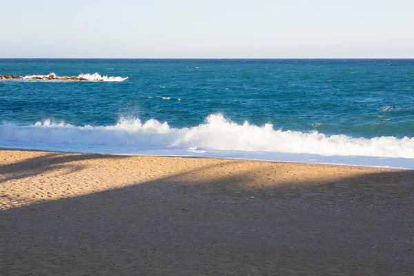 Голубое Море Волнами Спокойствие Средиземное Море — стоковое фото