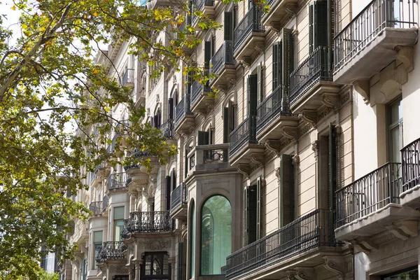 Okna Klasických Budov Barceloně — Stock fotografie