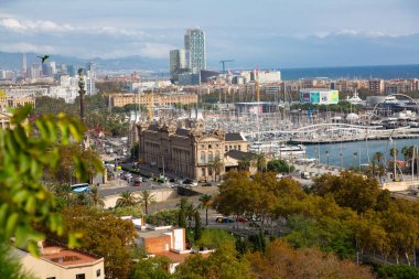 Barselona teleferik kulesi, otel sanat ve dünya ticaret merkezi.