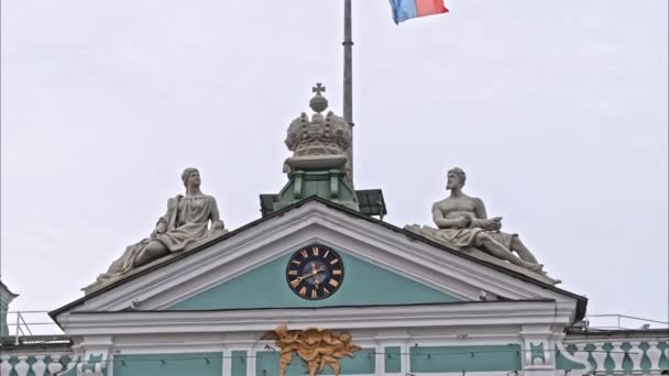 Hermitage 박물관의 건물의 지붕에 상트페테르부르크 러시아 고품질 — 비디오