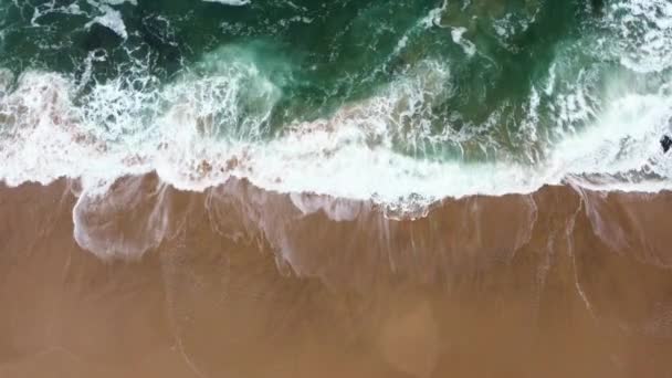 Vue Aérienne Belle Plage Tropicale Mer Avec Sable Vagues Eau — Video