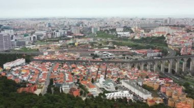 Lizbon, Portekiz, Avrupa 'da Aqueduct ve karayolu trafiği