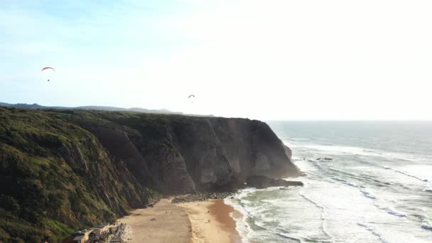 Paragliding Pláži Praia Grande Portugalsko Krásný Západ Slunce Portugalské Pláži — Stock video