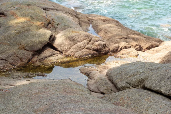 Imagen Infrarroja Las Rocas Encontradas Largo Playa —  Fotos de Stock