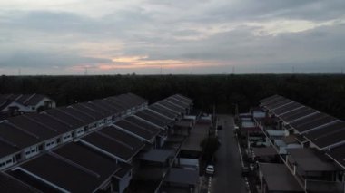 Hava mavisi gece banliyö gökyüzü manzarası