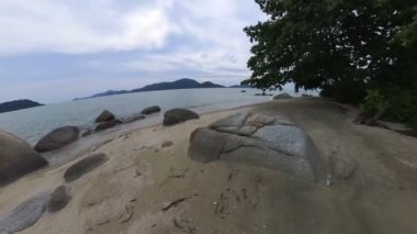 motion footage of walking along the beach