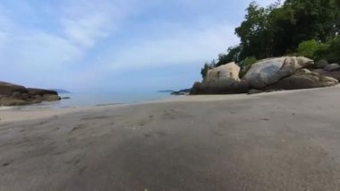 motion footage of walking along the beach 