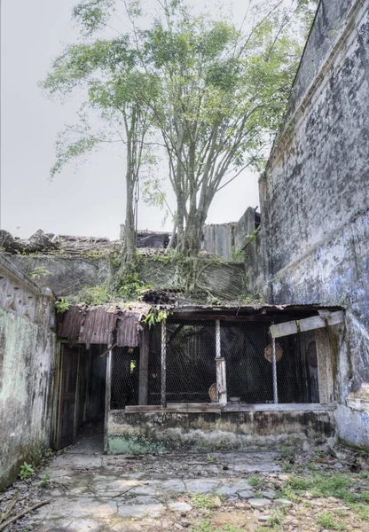 Outdoor Scene Deserted Dilapidated Colonial Buildings — Stock Photo, Image