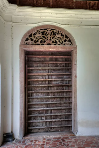 stock image outdoor scene of the deserted and dilapidated colonial building.