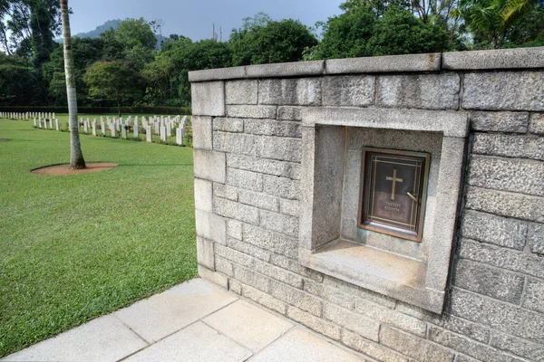 マレーシアのパーク 2023年4月18日 太平記紀念碑は 台北市ブキットラルートに位置するマレーシアへの日本軍の侵攻中に殺害された連合軍兵士のための最後の休憩所です — ストック写真
