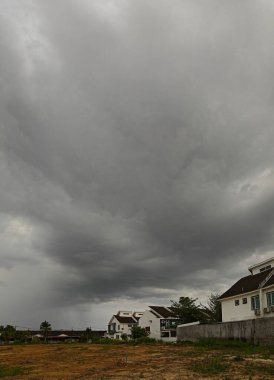 Yaklaşan fırtınanın olduğu yerleşim bölgesi.