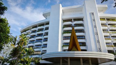 Georgetown,Penang. Kasım 2024, 08: Shangri-La 'nın Rasa Sayang Resort' u Batu Feringgi sahilindeki yağmur ormanlarının manzarası.