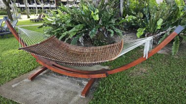 Georgetown,Penang. Kasım 2024, 08: Shangri-La 'nın Rasa Sayang Resort' u Batu Feringgi sahilindeki yağmur ormanlarının manzarası.