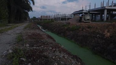 Yeni günün şafağında güzel ufuk..