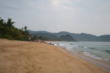 Juara sahilinde güzel bir sahil.