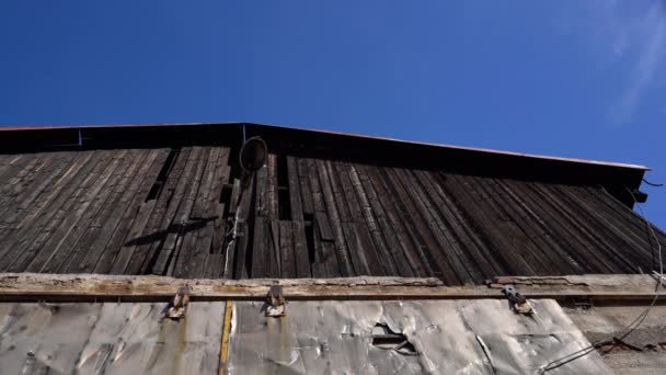 Старое Промышленное Заброшенное Здание — стоковое видео