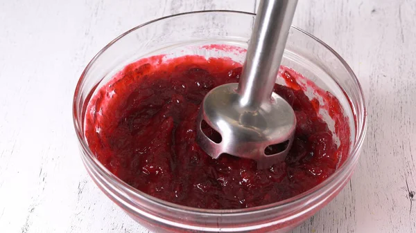 Bowl Fresh Cooked Homemade Cranberry Sauce Close Kitchen Table Blending — Stock Photo, Image