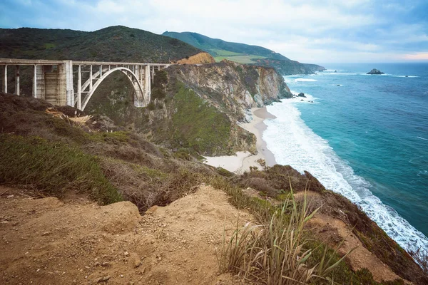 Big Sur California Puente Histórico Bixby Costa Rocosa Océano Pacífico — Foto de Stock