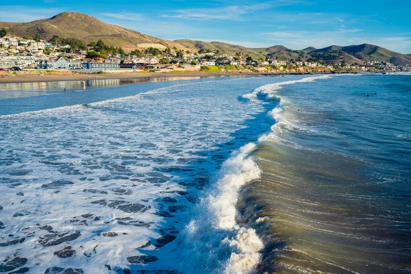stock image Cayucos beach on California's central coast is one of the best beaches in California for surfing