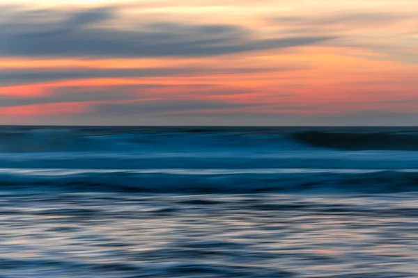 Červený Západ Slunce Nad Mořem Abstraktní Přímořské Pozadí Jasně Červeno — Stock fotografie