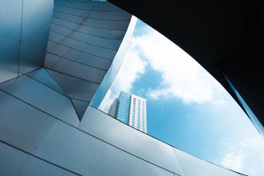 Los Angeles, Kaliforniya, ABD - 25 Nisan 2023. Walt Disney Konser Salonu Los Angeles, Kaliforniya, ABD 'de. Mimari ayrıntılar.