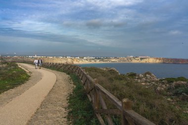 Sagres, Portekiz - 29 Aralık 2023. Sagres Portekizce Fortaleza de Sagres olarak bilinen tarihi kaleydi..