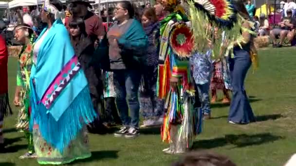 Malibu Califórnia Abril 2024 Chumash Day Pow Wow Inter Tribal — Vídeo de Stock