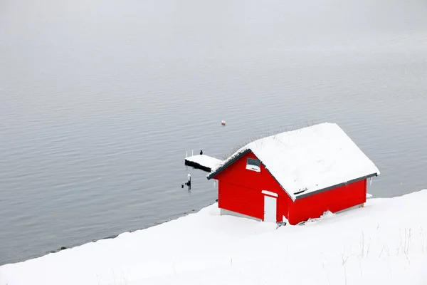 挪威Holmoyane Hornindalsvatnet冬季景观 — 图库照片