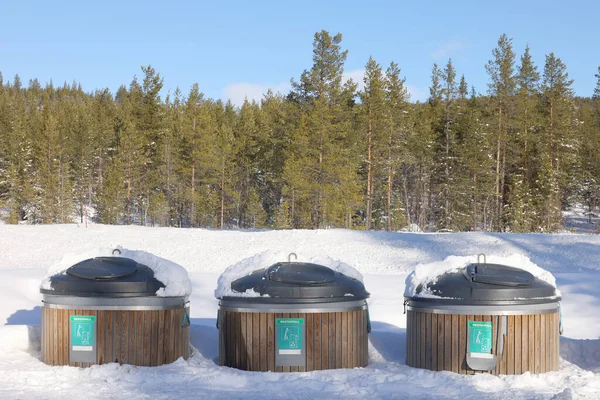 Resirkulering Søppelbøtter Friluft – stockfoto