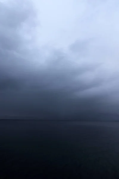 ノルウェー ノルウェー ヨーロッパの冬の嵐の光 — ストック写真