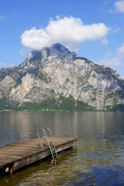 Πανοραμική Θέα Του Traunstein Στη Λίμνη Traunsee Κατά Διάρκεια Του — Φωτογραφία Αρχείου