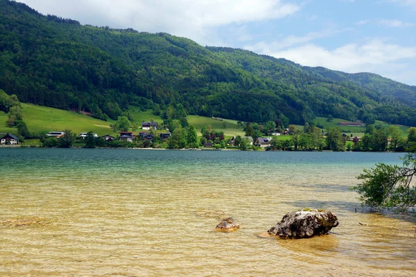 Θορυβώδες Τοπίο Των Άλπεων Κοντά Στη Λίμνη Mondsee Στην Αυστρία — Φωτογραφία Αρχείου