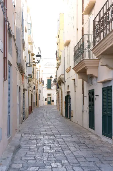 Puglia, İtalya ve Avrupa 'daki Gelibolu tatil beldesi