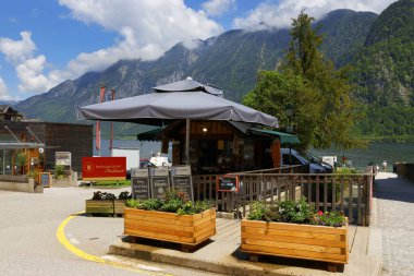 Hallstatt Resort, Avusturya 'nın mimarisi. Hallstatt, Avusturya 'nın Hallstatter Gölü' nde Avusturya Alpleri 'nde yer alan tarihi bir köydür.